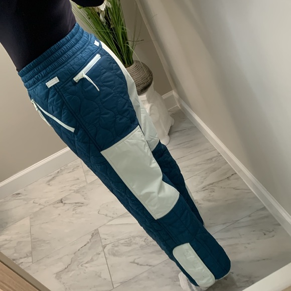 Free People FPMOVEMENT Landscape View Ski Pants Size M - Picture 13 of 17